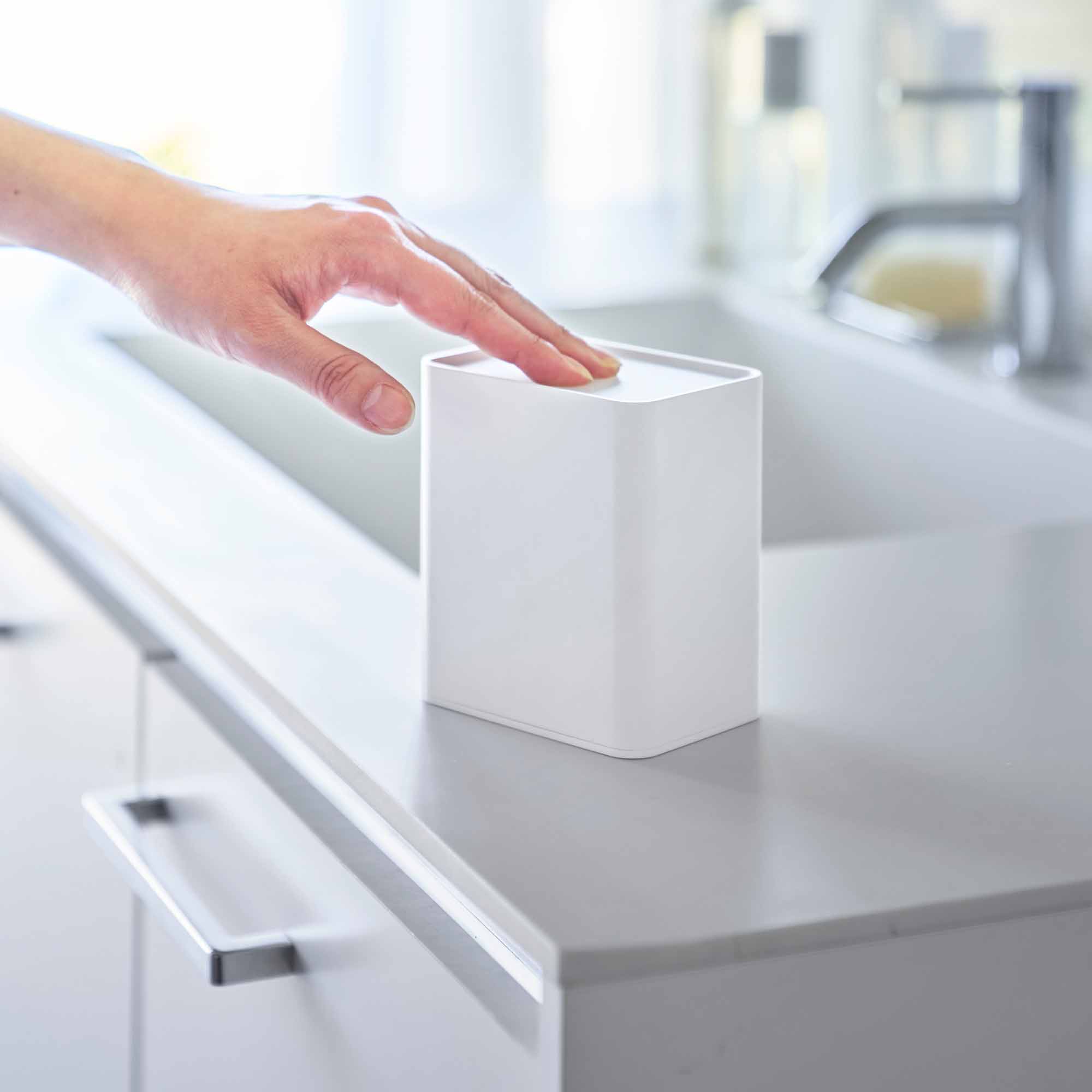 Cotton Swab Push-Top Case - Image 5