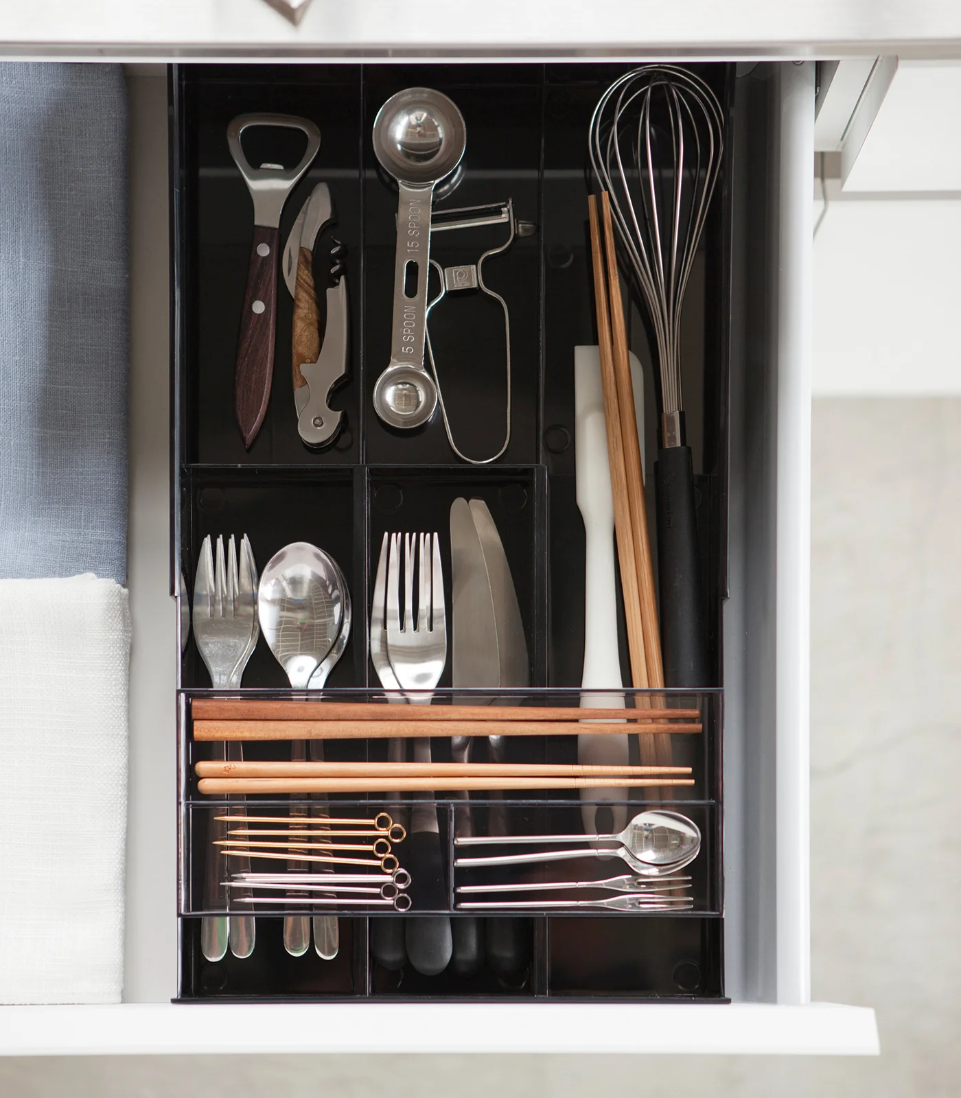 Expandable Cutlery Organizer - Image 7
