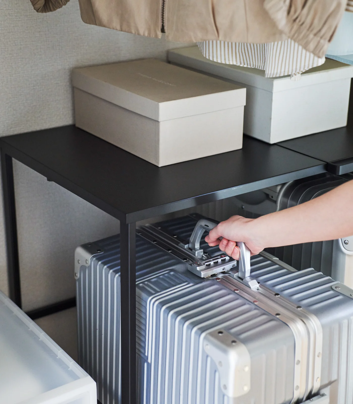 Expandable Suitcase Rack - Steel - Image 10