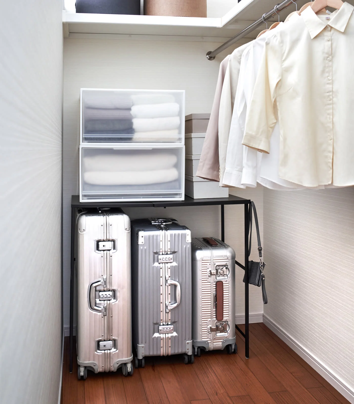 Expandable Suitcase Rack - Steel - Image 8