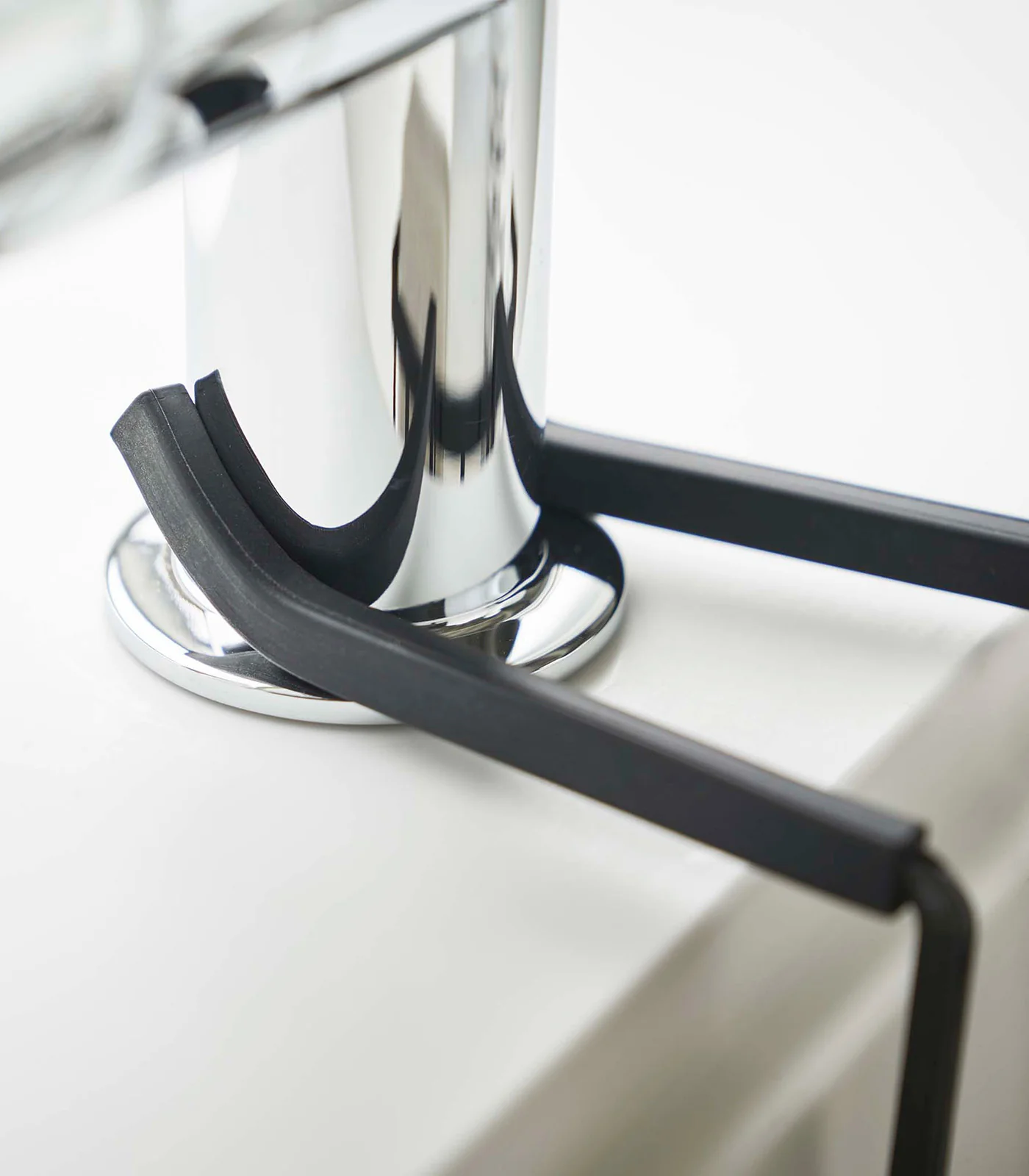 Faucet-Hanging Sponge Caddy - Steel - Image 14