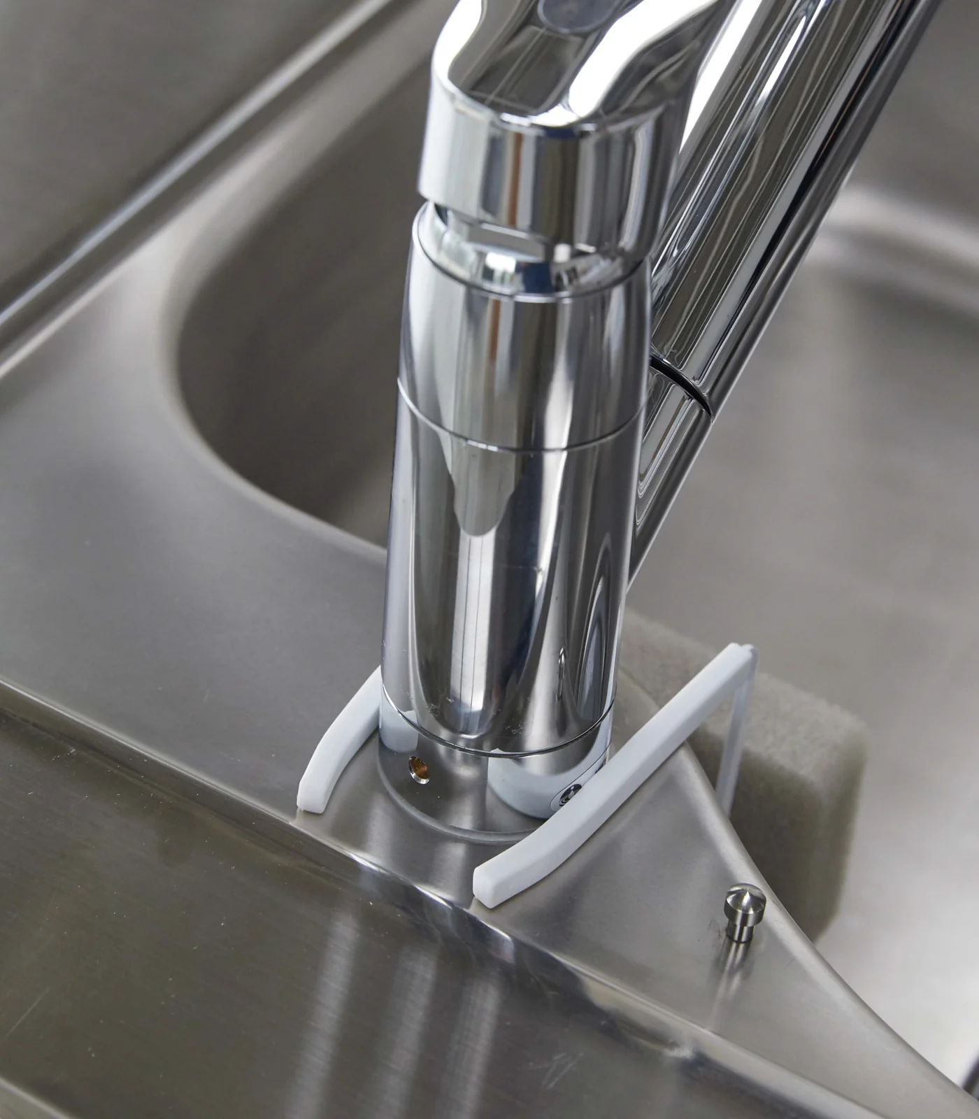 Faucet-Hanging Sponge Holder - Single - Steel - Image 3