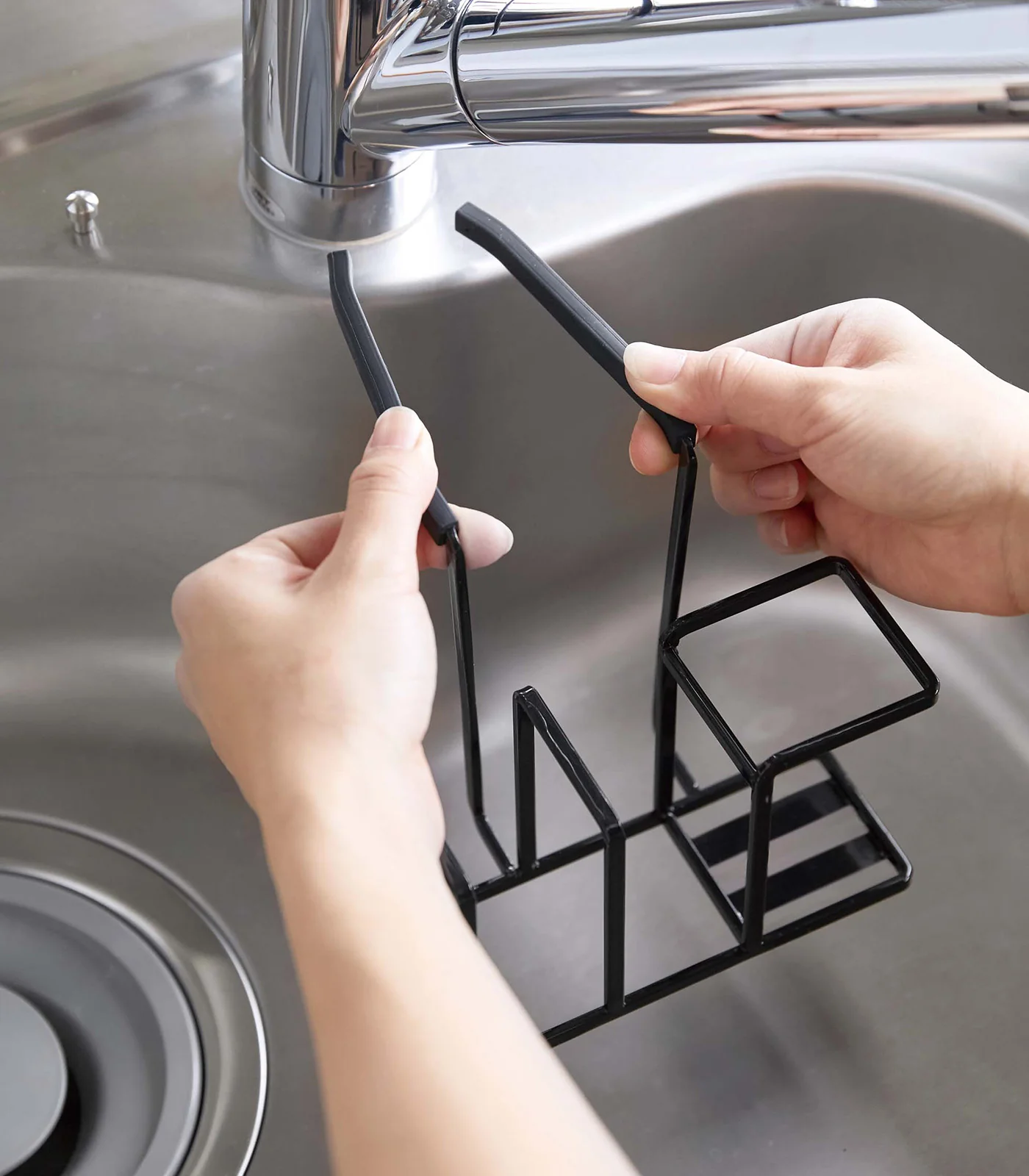 Faucet-Hanging Sponge & Brush Holder - Steel - Image 12