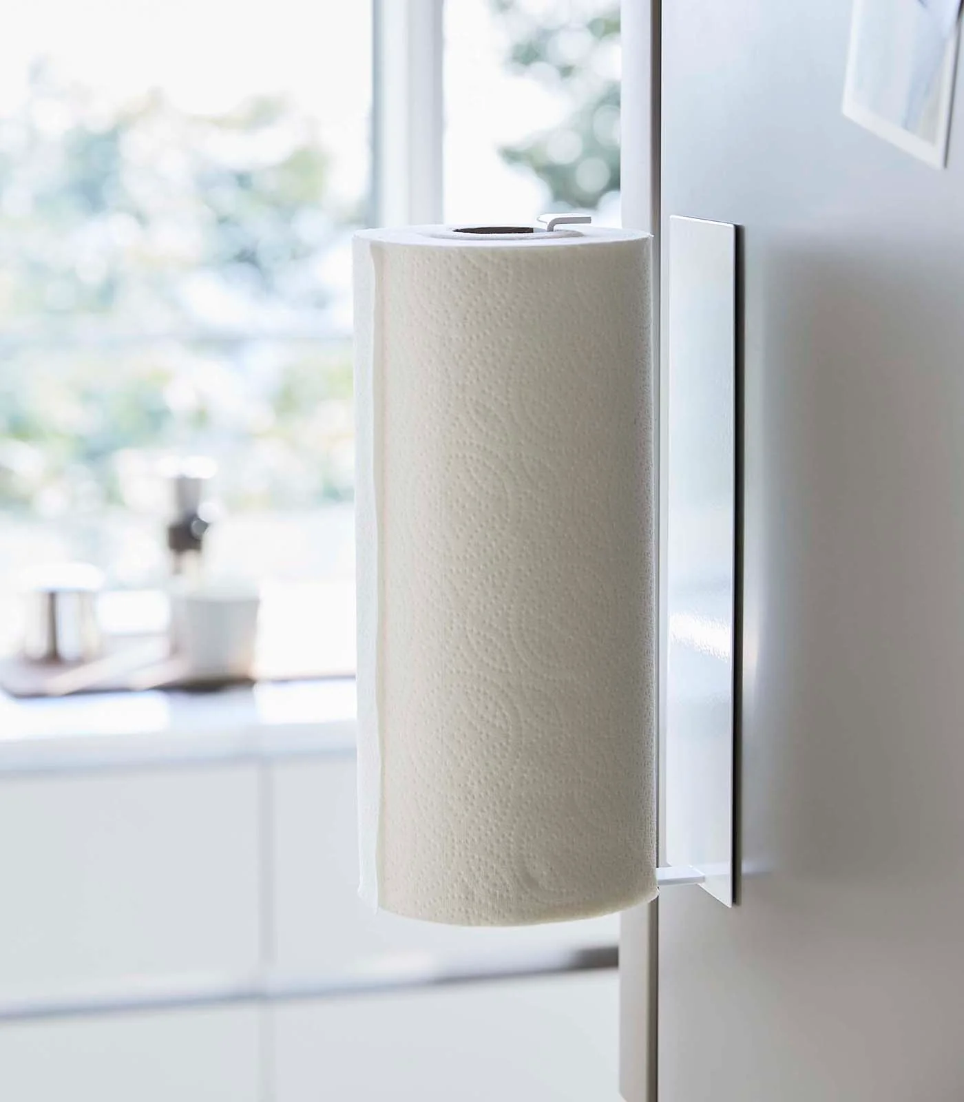 Magnetic Paper Towel Holder - Steel - Image 4