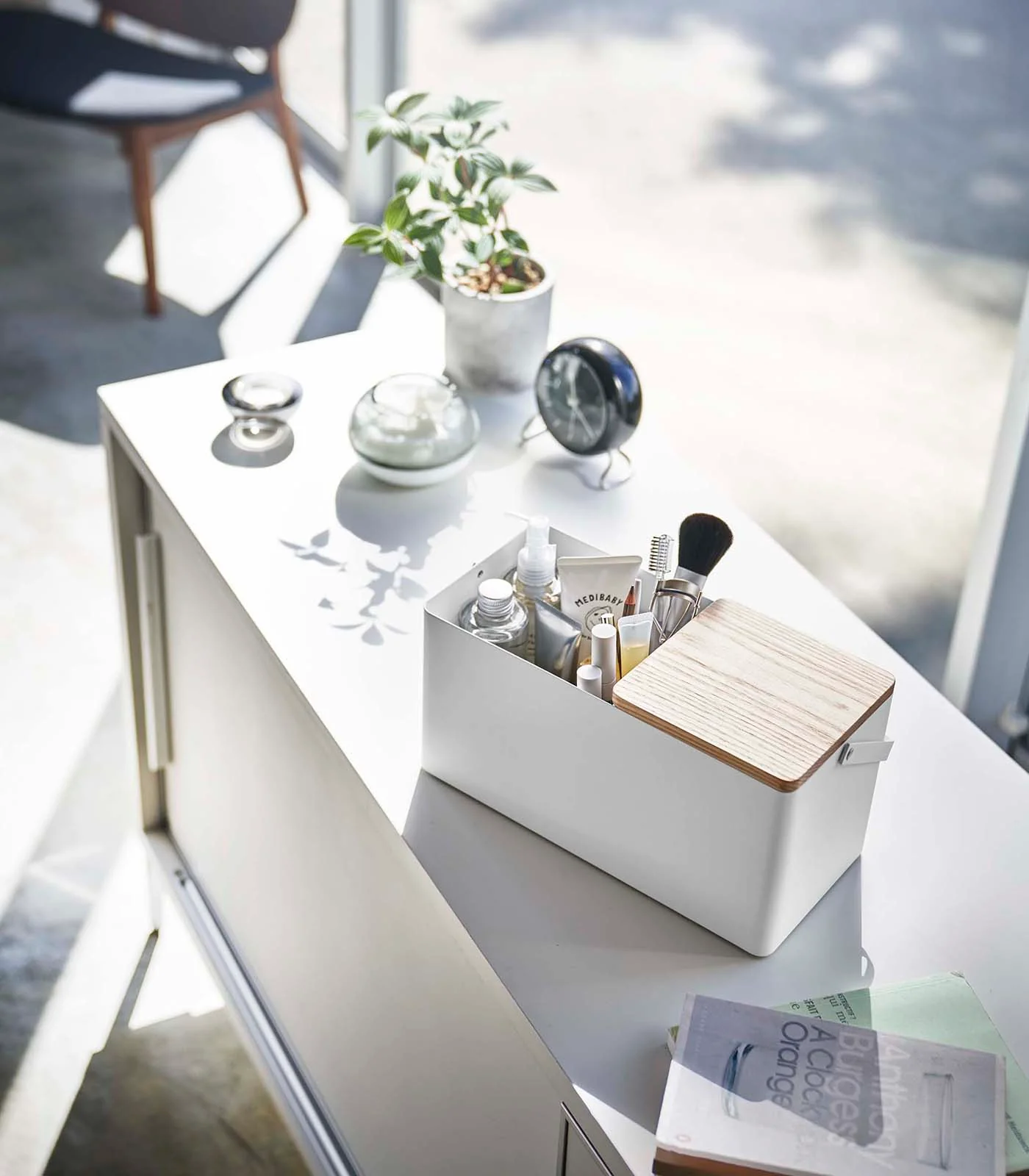 Makeup Organizer with Mirror - Steel + Wood - Image 6