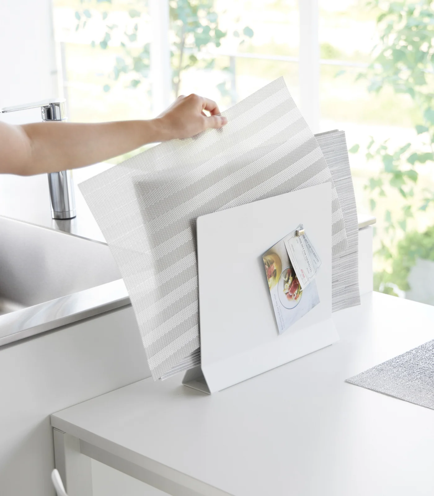 Placemat Stand - Steel - Image 3