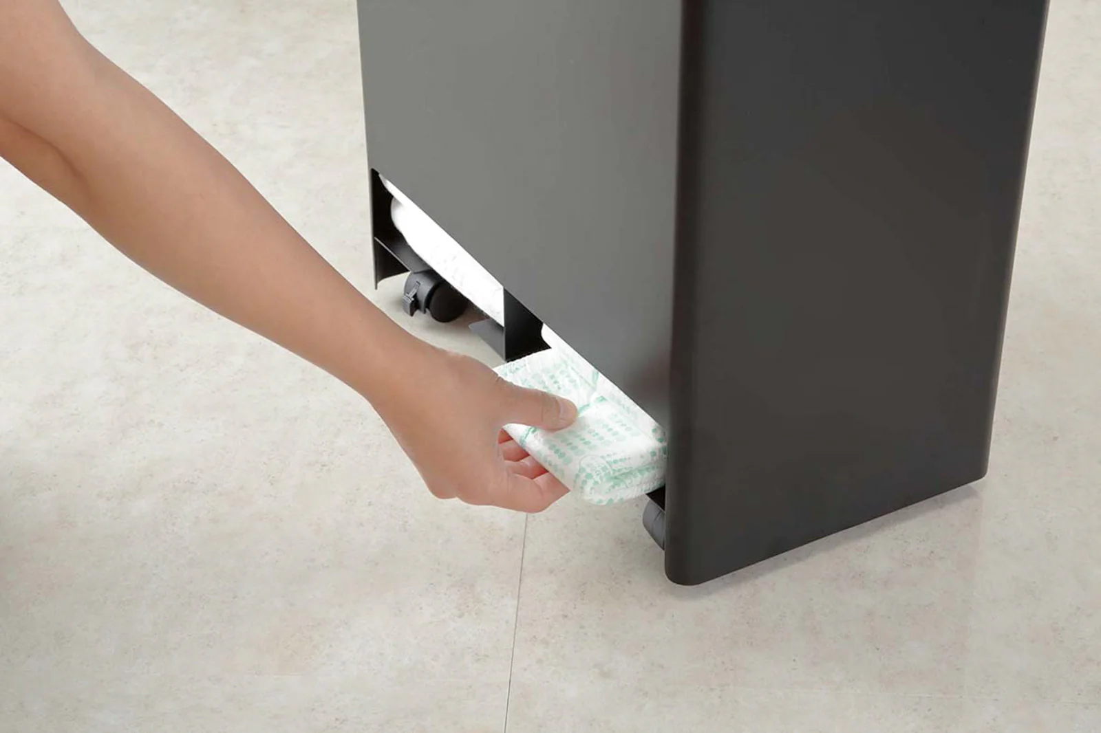 Rolling Diaper Stacker - Steel - Image 5